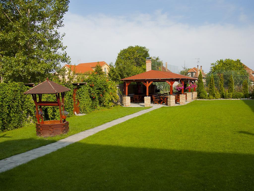 Penzion Fortune Dunajská Streda Exterior photo